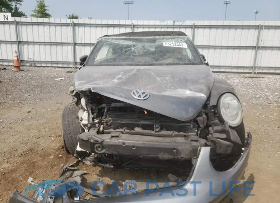 3VW5L7AT3EM806656# 5
