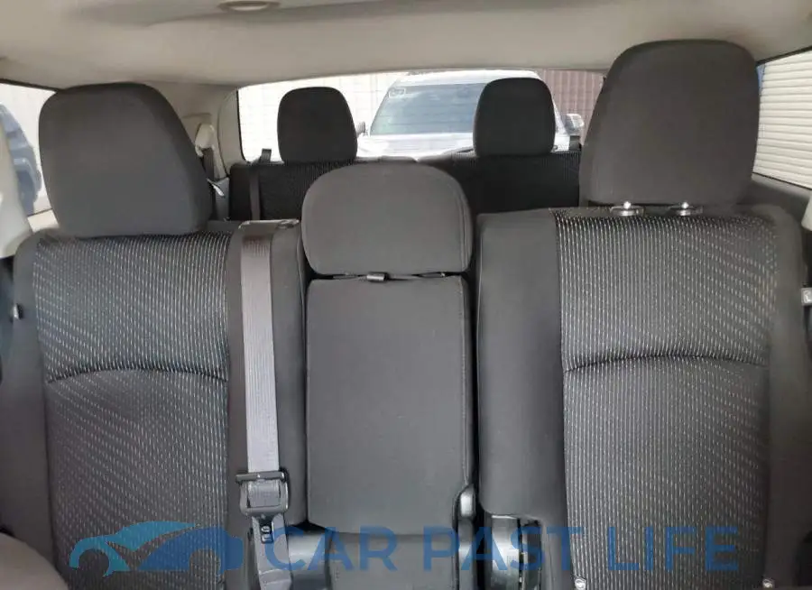 3C4PDCBG3JT529946# 10