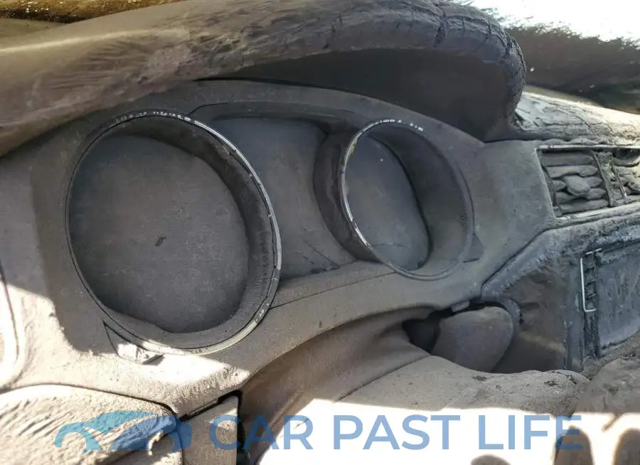 3VW4T7AJ6GM242482# 9