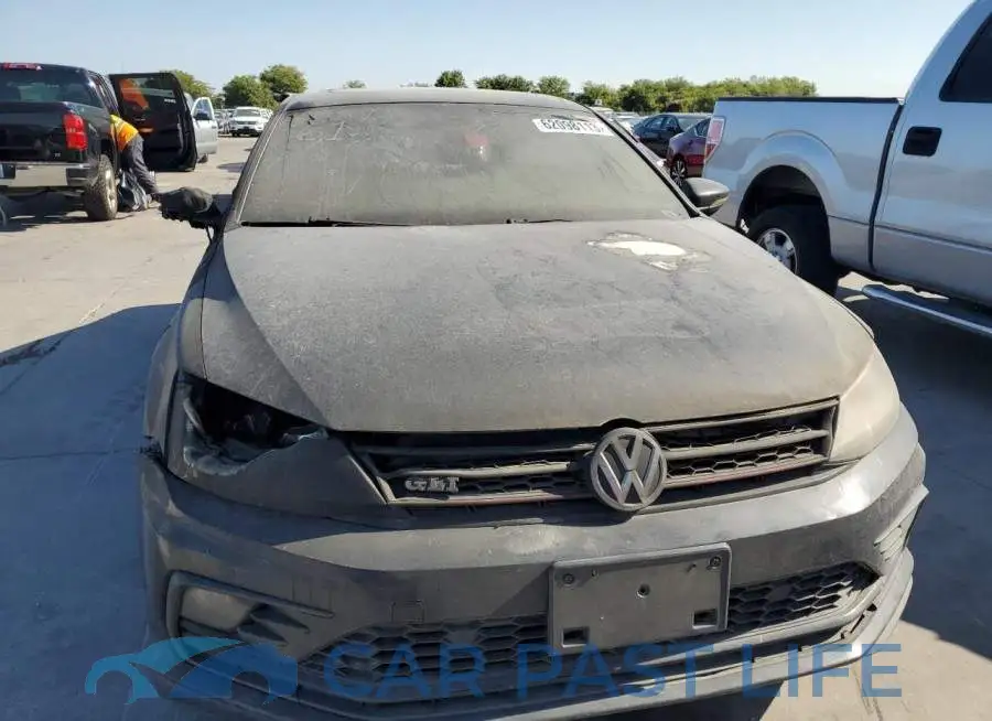 3VW4T7AJ6GM242482# 5