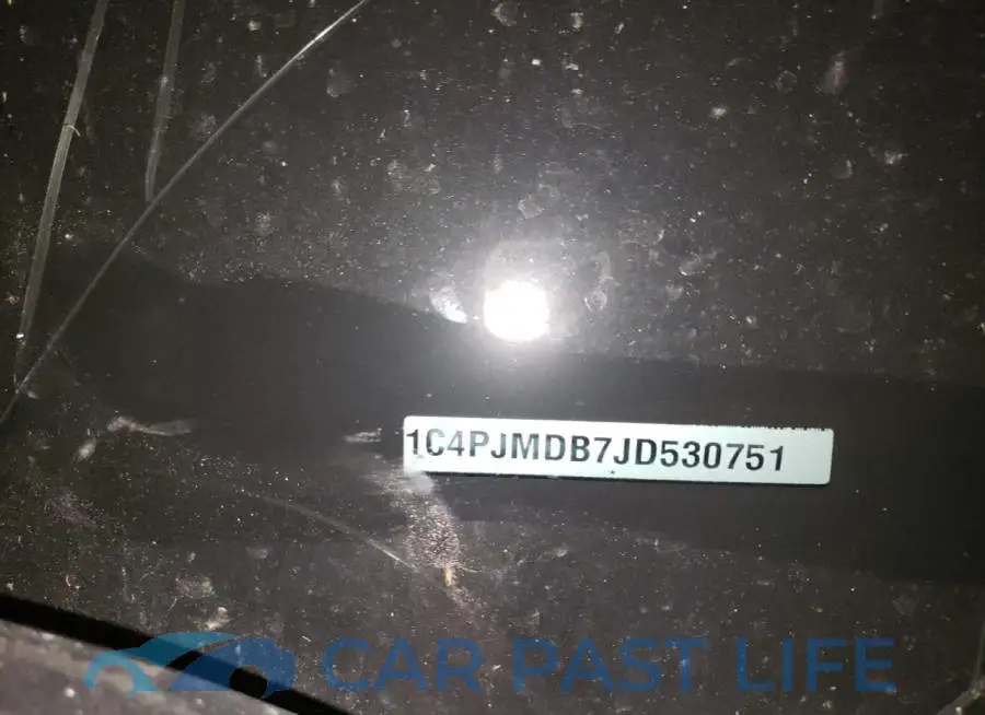 1C4PJMDB7JD530751# 12
