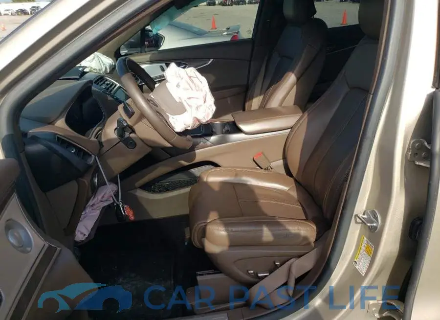 2LMPJ6LR2HBL11464# 7