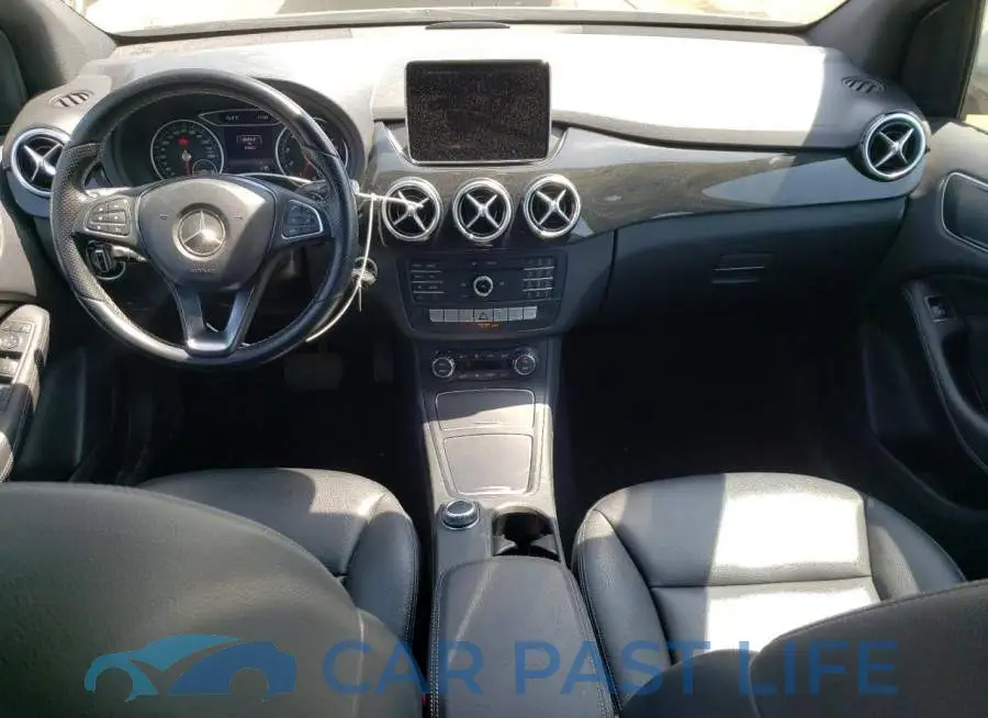 WDDMH4GB9FJ311864# 8