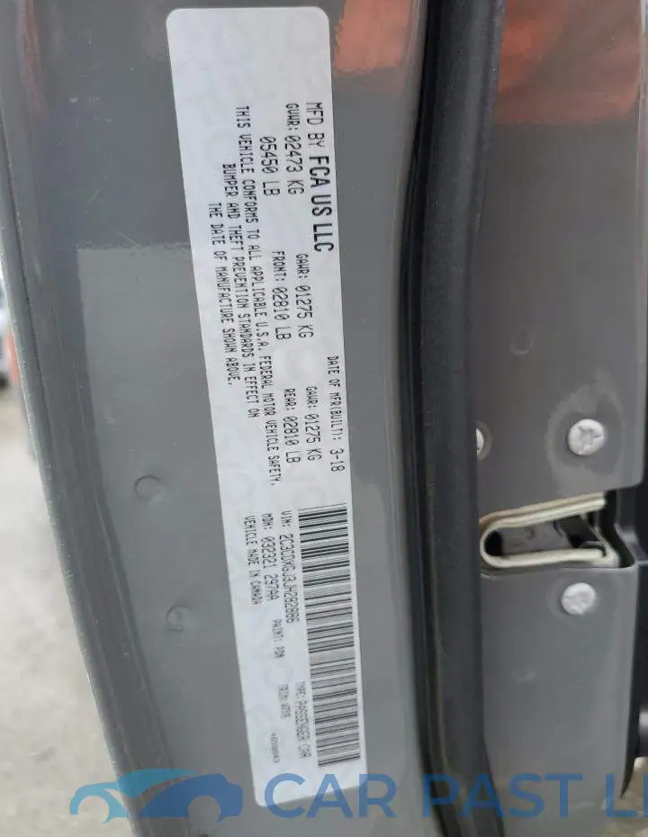 2C3CDXGJ3JH282886# 12