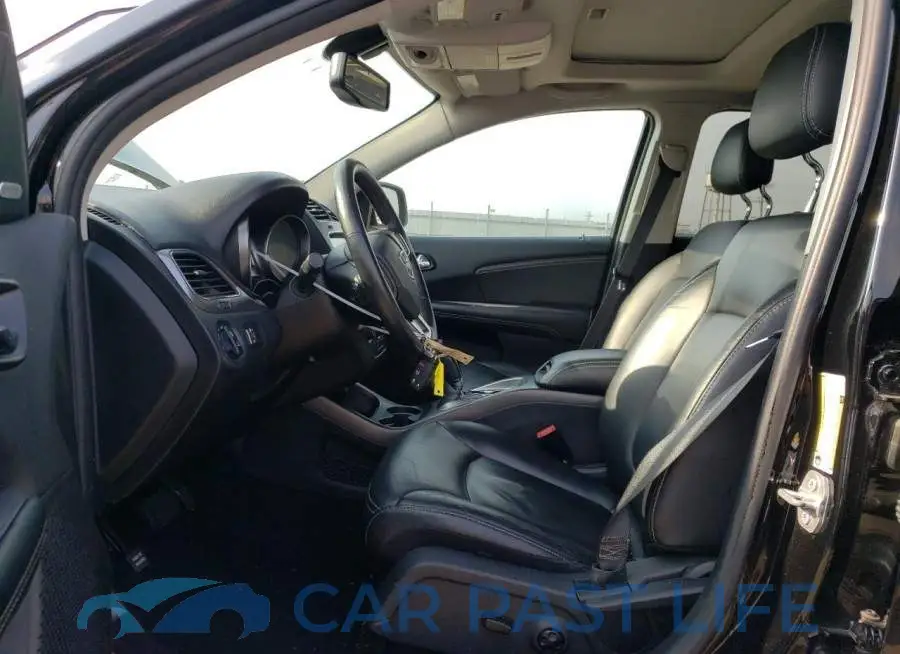 3C4PDCGG3GT228255# 7