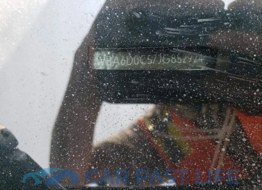 WBA6D0C57JG852924# 12