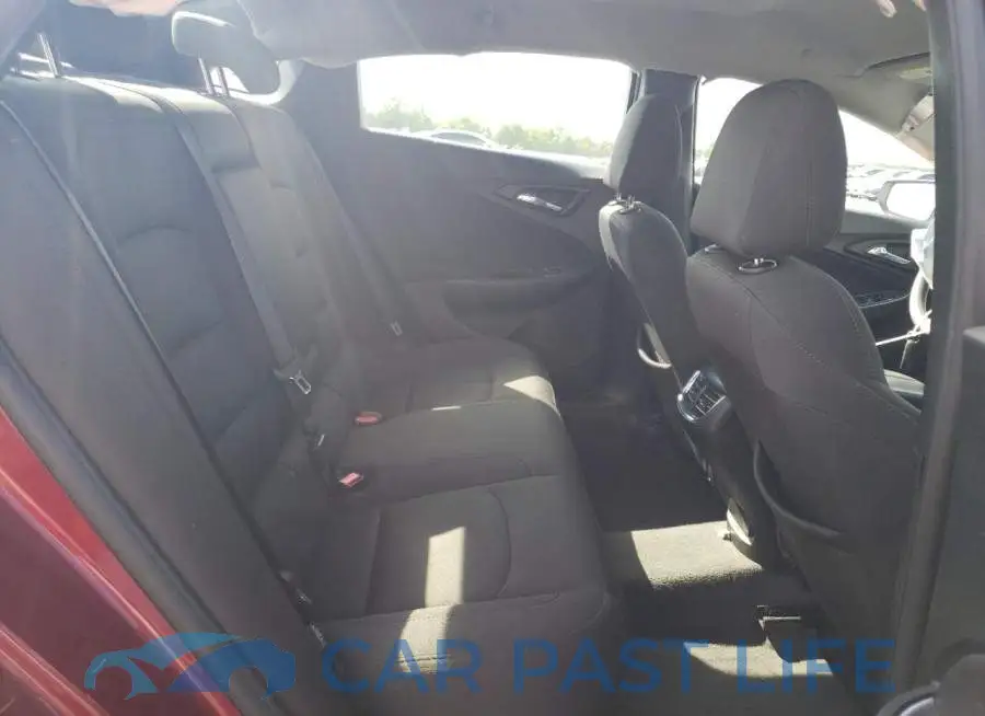 1G1ZD5ST3JF275627# 10