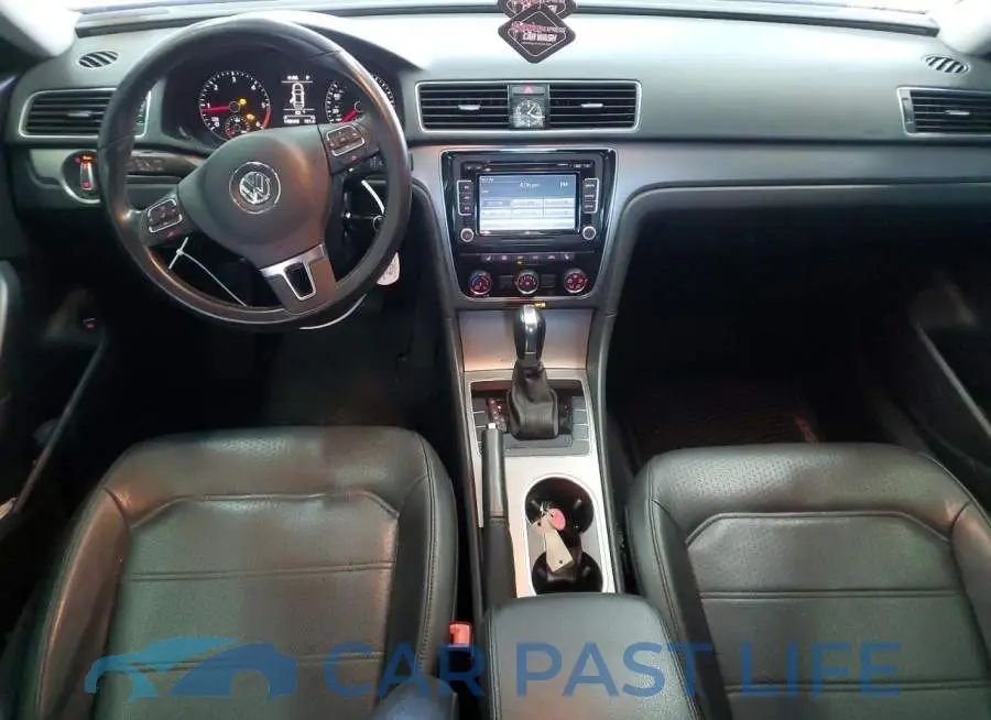 1VWBN7A35EC016306# 8