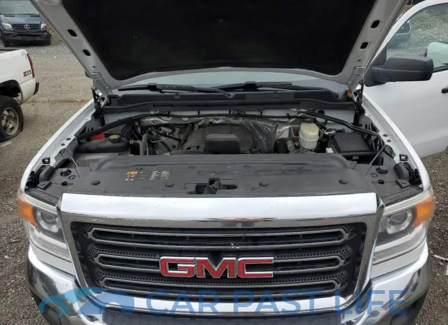 1GT21XEG5FZ535883# 11