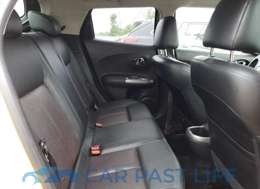 JN8AF5MV7GT651435# 10