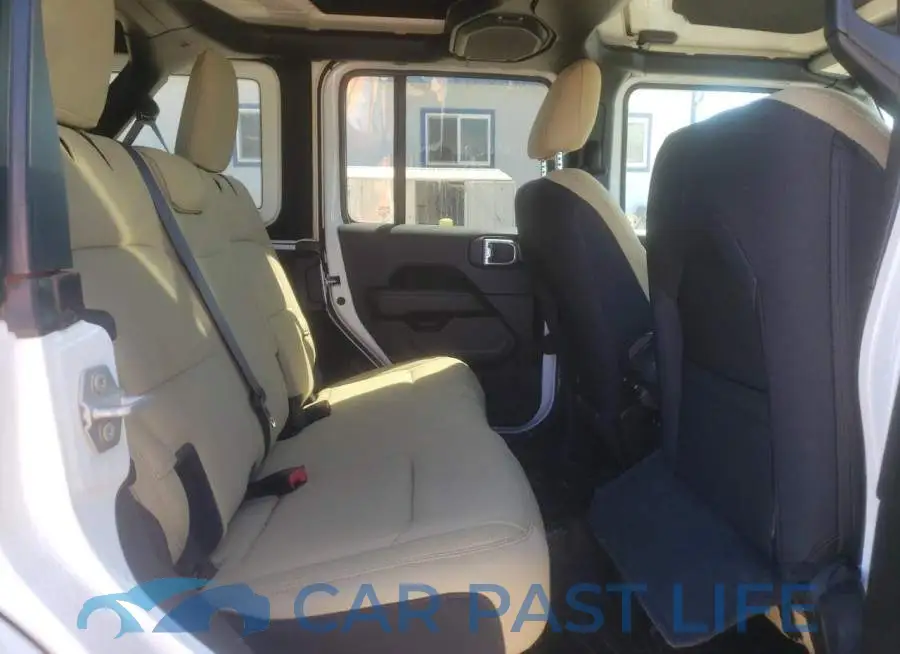 1C4HJXEN2NW125003# 10