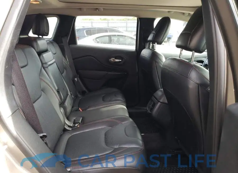 1C4PJMBS6GW368627# 10