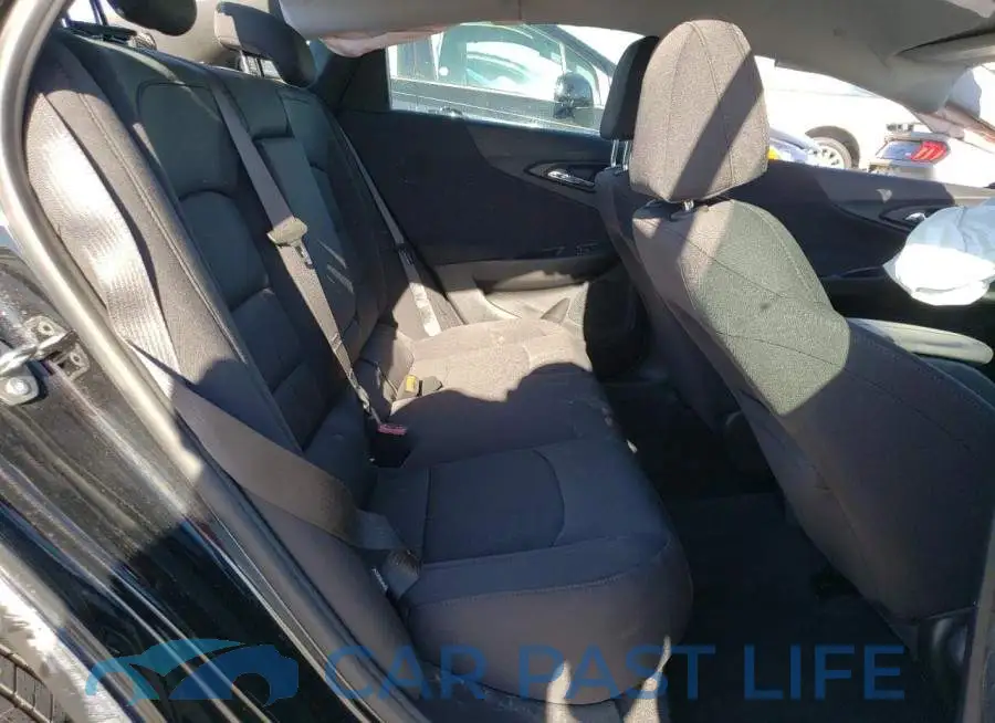1G1ZD5ST7PF137985# 10