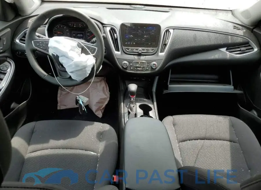 1G1ZG5ST9PF157078# 8