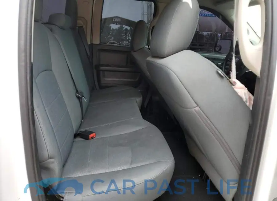 1C6RR6FT6GS380985# 10