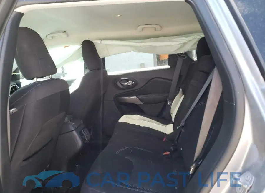 1C4PJMCX1KD186140# 10