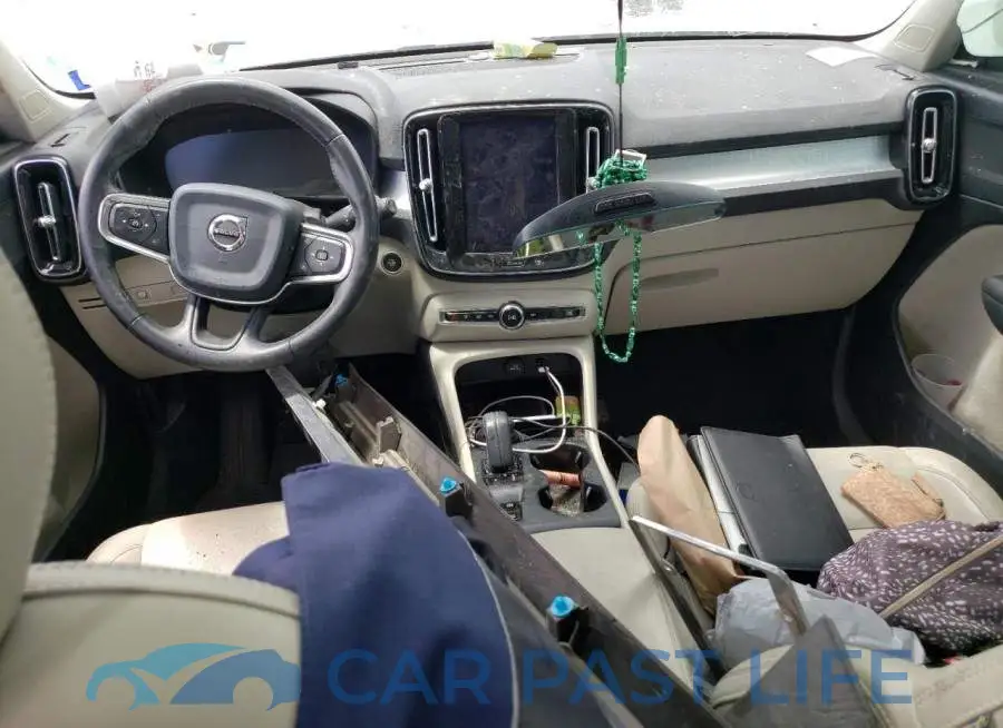 YV4162UK3L2289293# 8