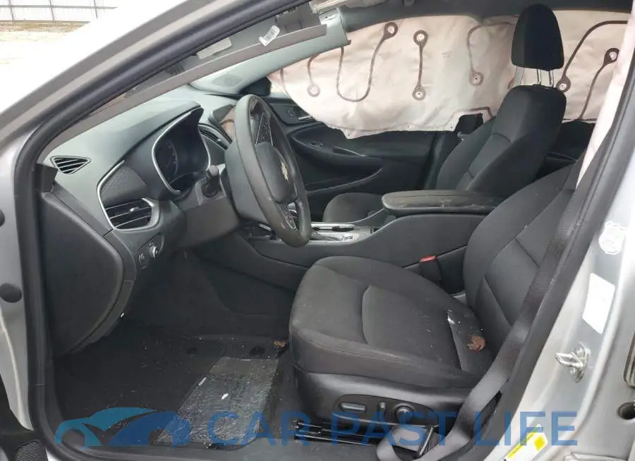 1G1ZD5ST4NF129470# 7