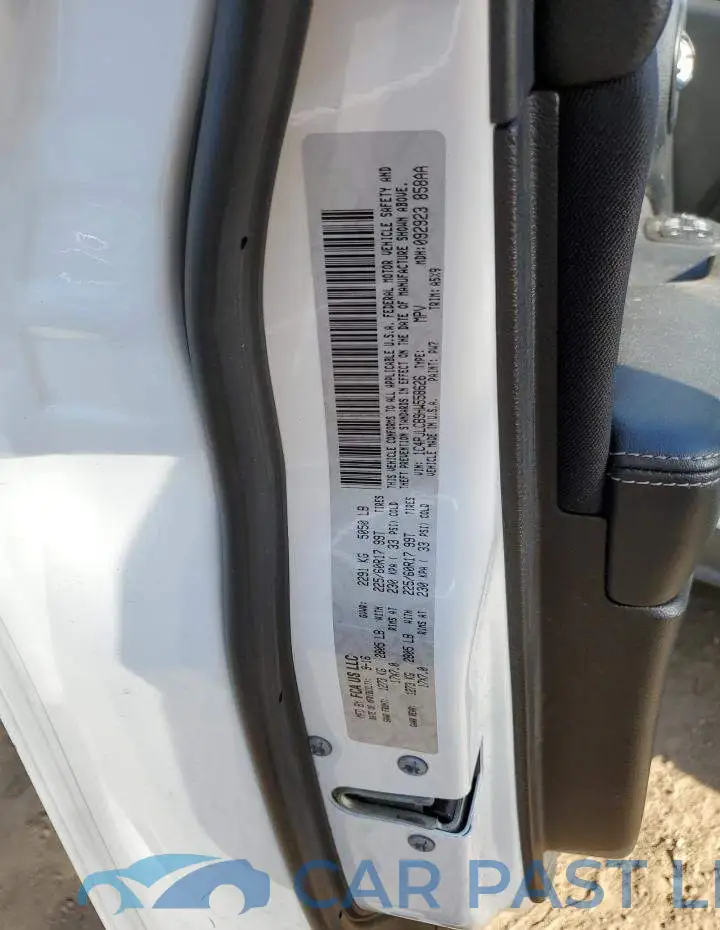 1C4PJLCB9HW558626# 13