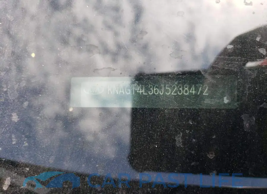 KNAGT4L36J5238472# 12
