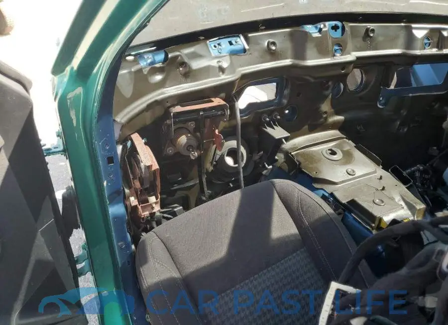 2C3CDXGJ8LH166747# 9
