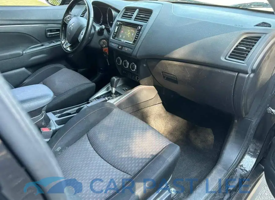 JA4AR3AU5JZ024508# 9