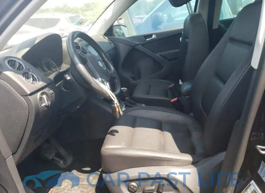 WVGAV7AX9GW598389# 7