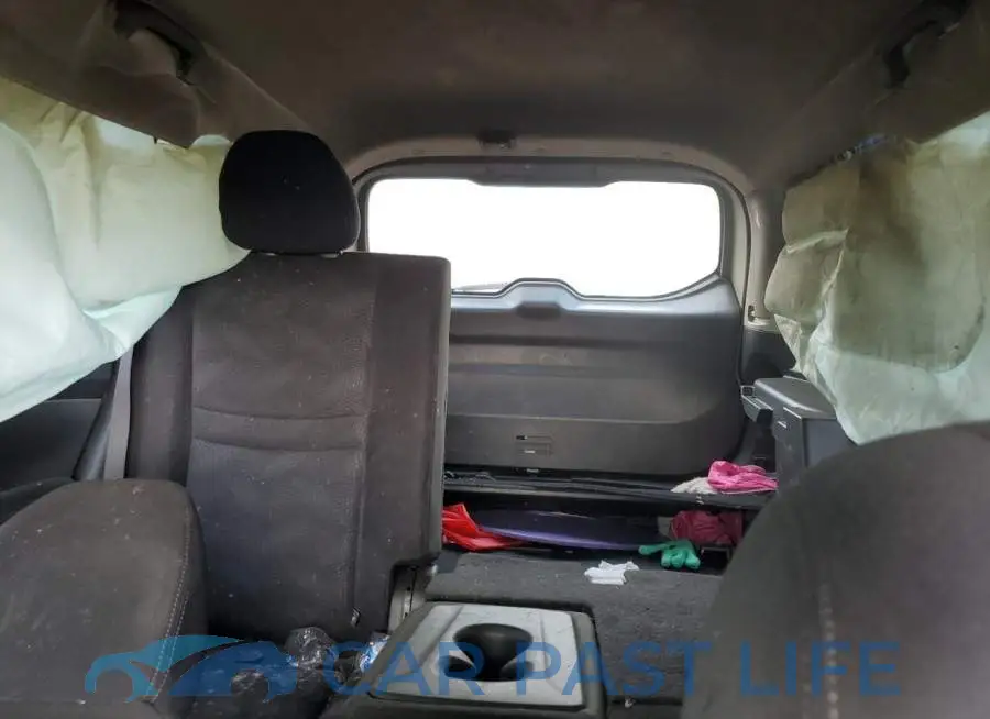 JN8AT2MT9GW028256# 10