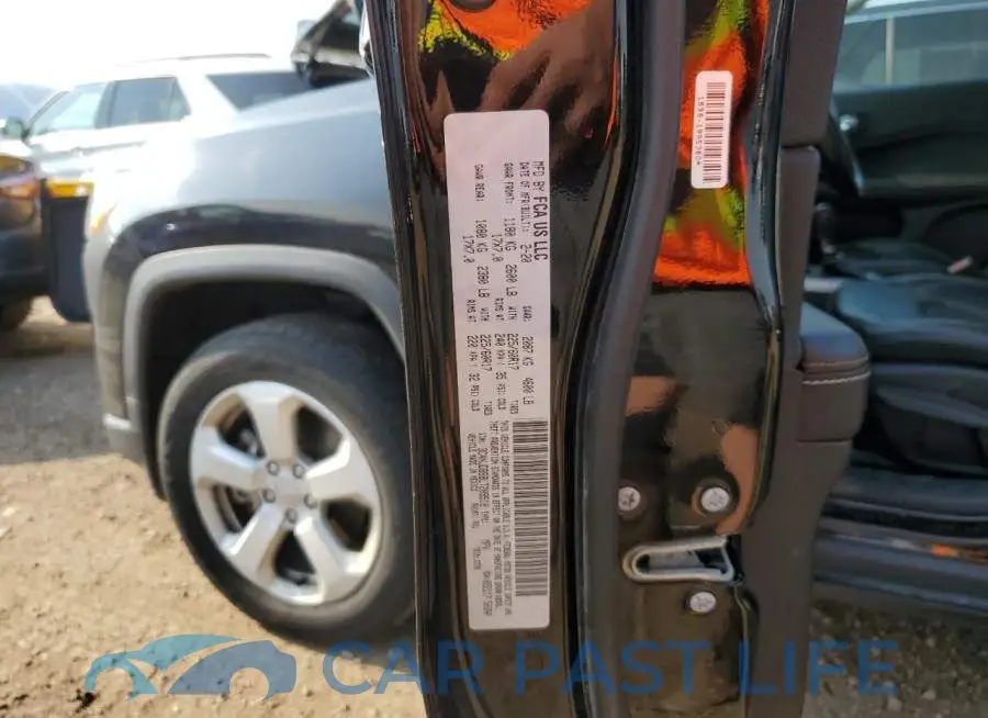 3C4NJDBB8LT209518# 12