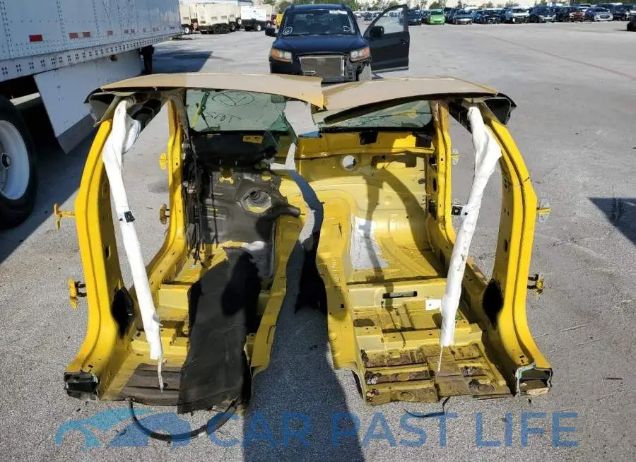 2C3CDXGJ6HH579371# 6