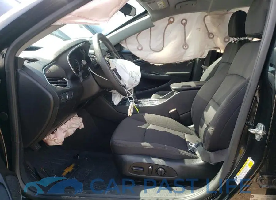 1G1ZD5ST1LF111635# 7