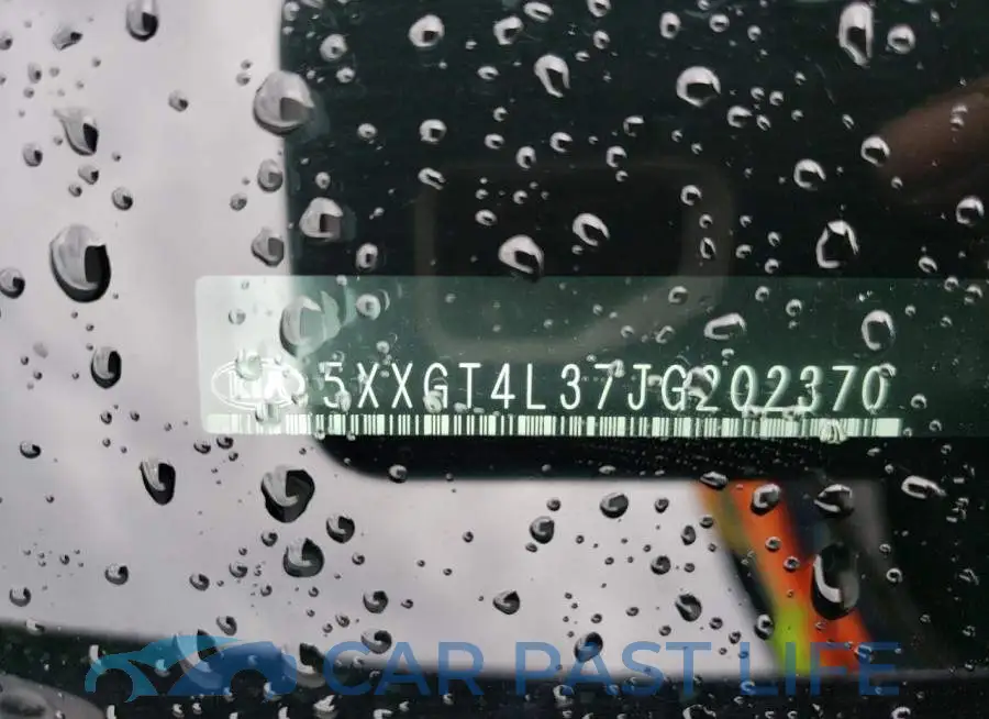 5XXGT4L37JG202370# 12