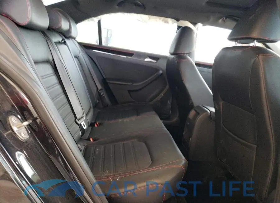 3VW5T7AJ5HM329747# 10