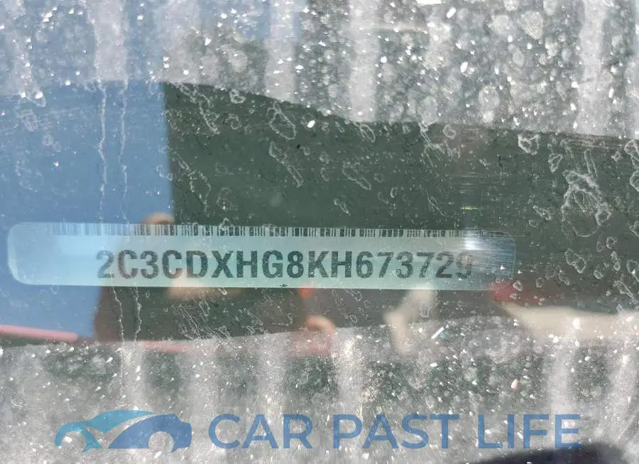 2C3CDXHG8KH673729# 12