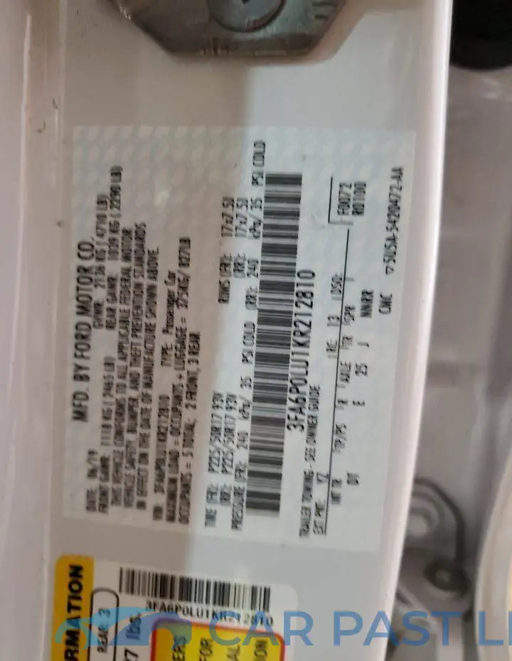 3FA6P0LU1KR212810# 12