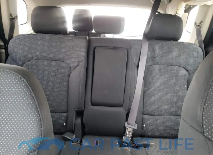 KNAHT8A38G7136621# 10