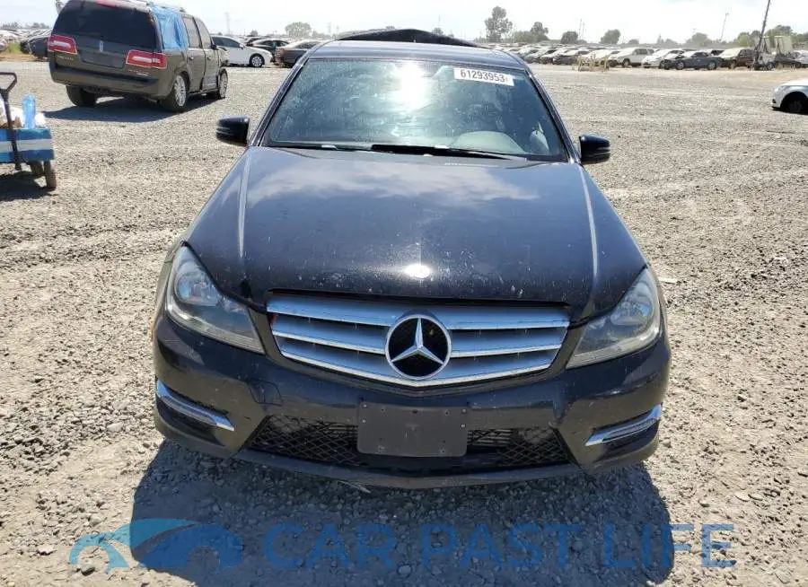 WDDGF4HB4EG235953# 5