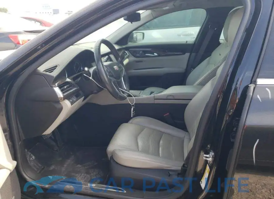 1G6KD5RS0HU192607# 7
