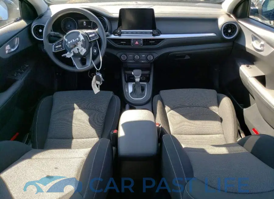 3KPF24AD2PE629001# 8