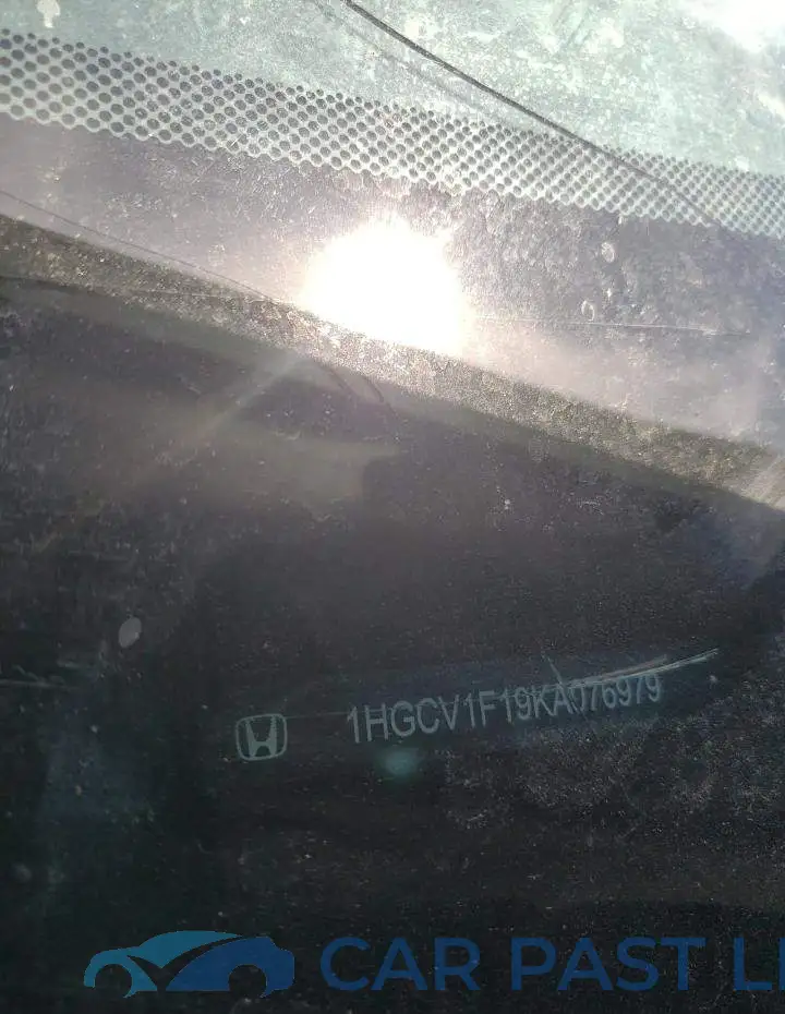 1HGCV1F19KA076979# 13