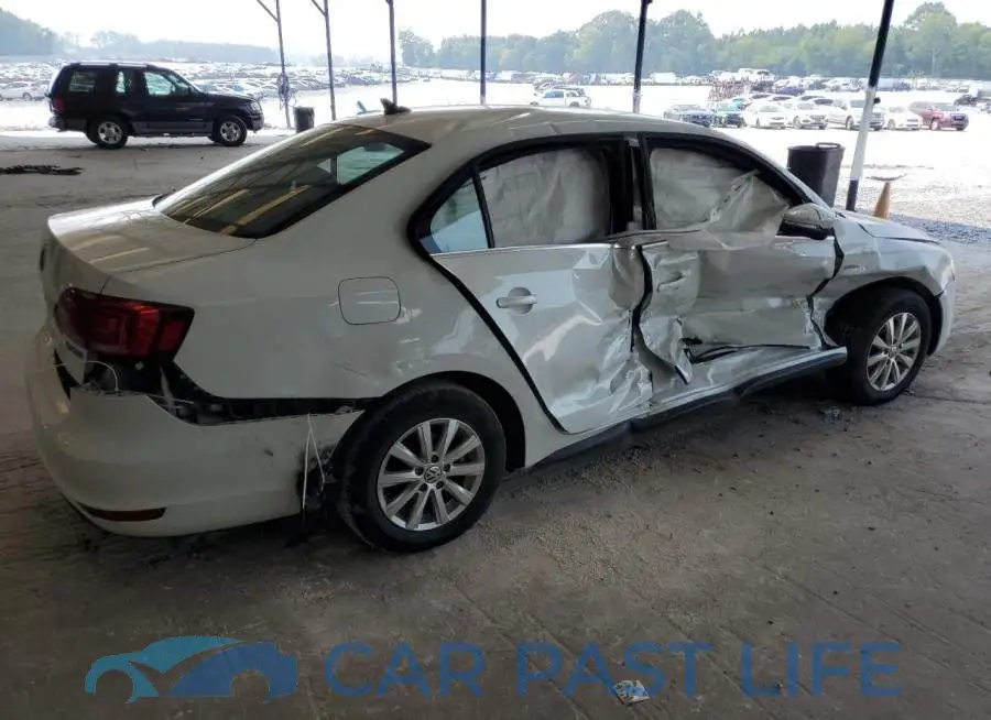 3VW637AJ6EM211223# 3
