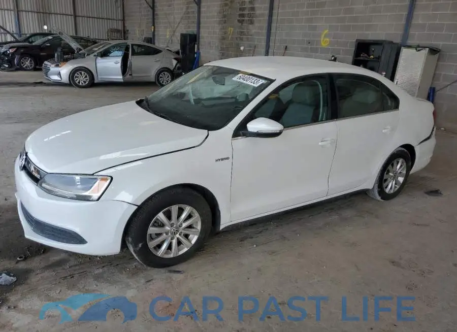 3VW637AJ6EM211223# 1