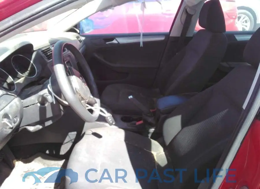 3VWD17AJ7FM239921# 7