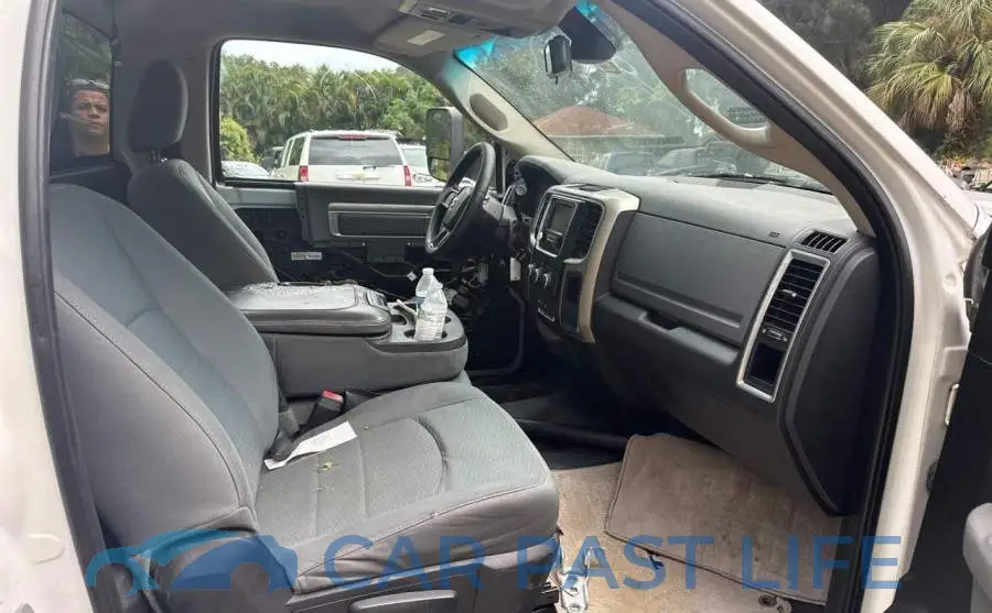 3C7WRMDL5EG127814# 5