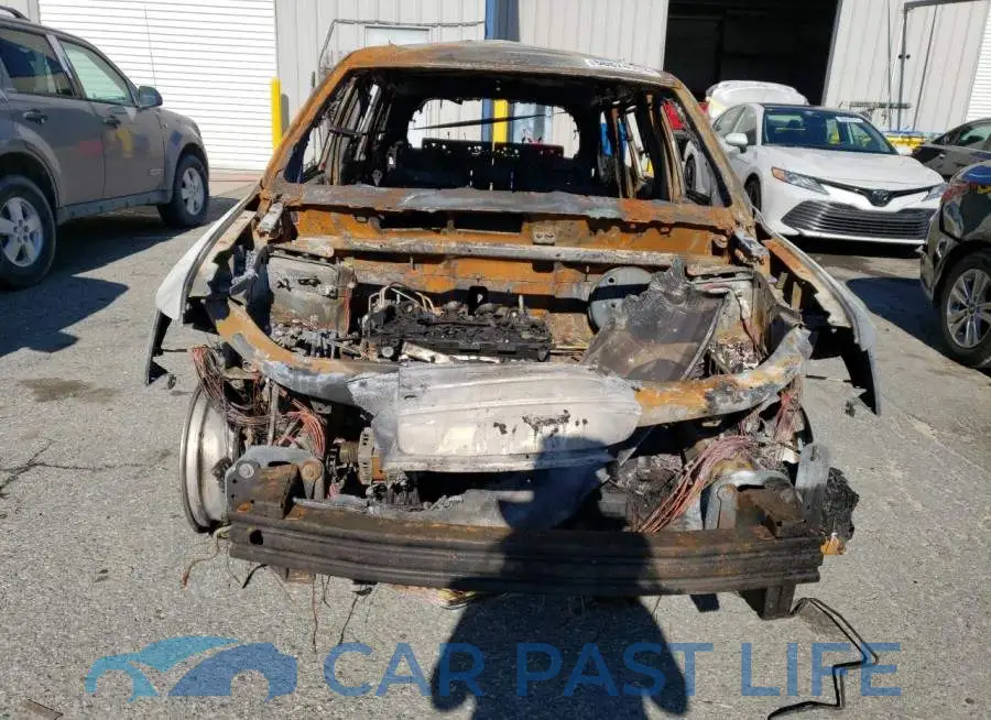3C4PDCABXJT507612# 5