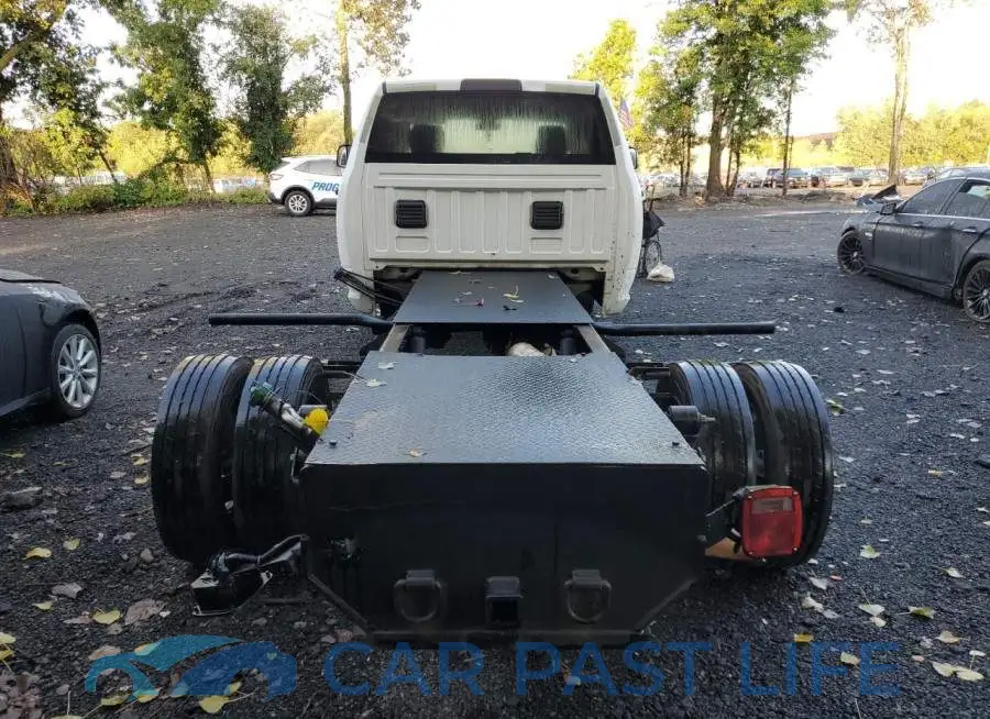 3C7WRNFL2JG110580# 6