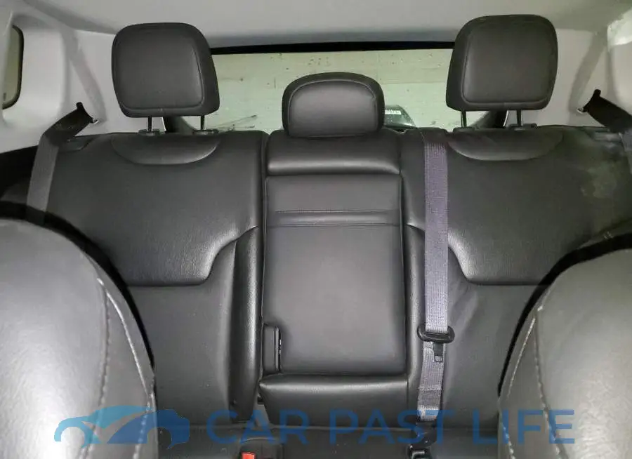 3C4NJDCB9LT123214# 10