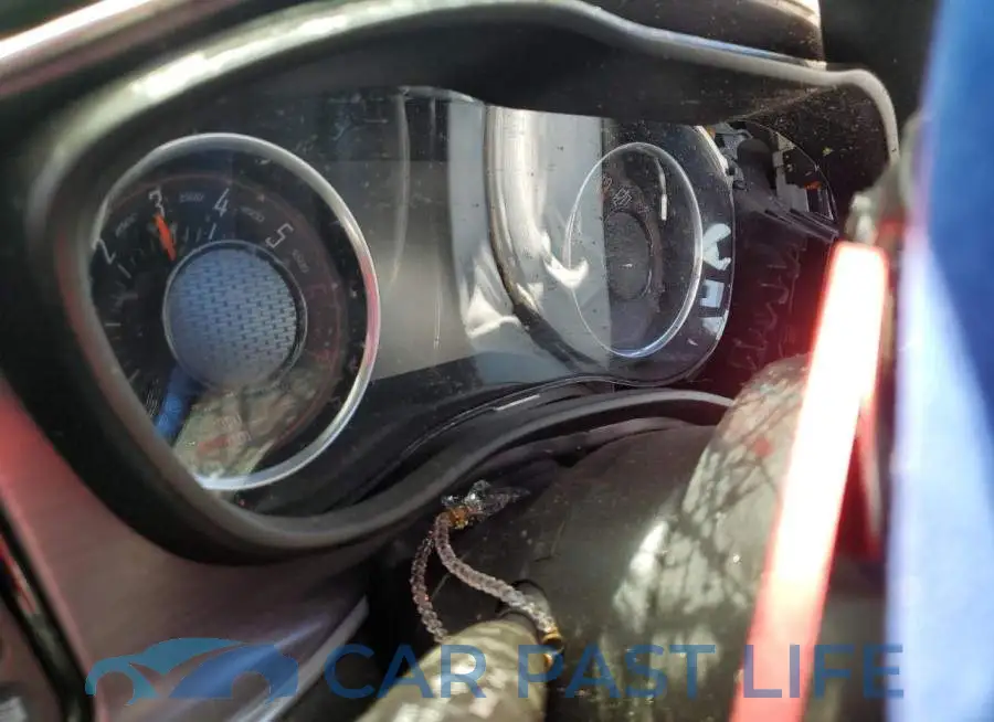 2C3CDZFJ5HH584669# 9