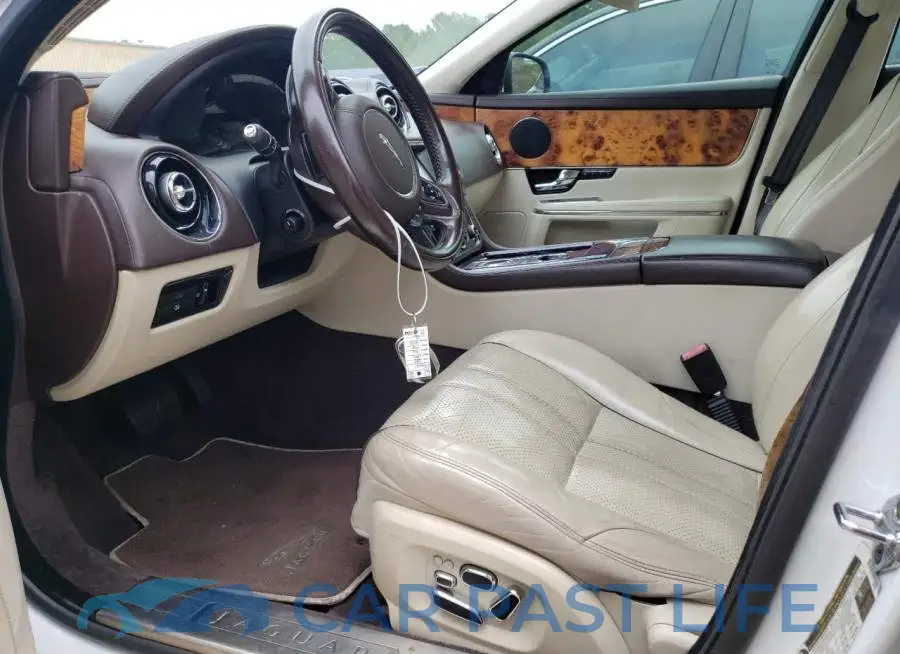 SAJWA1GT8EMV61318# 7