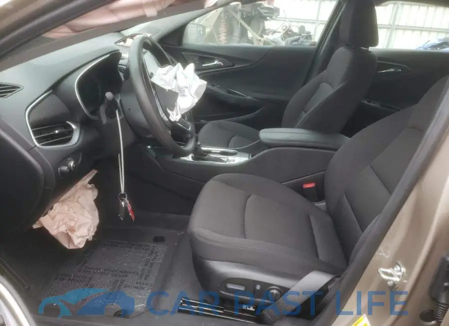 1G1ZD5ST1PF184784# 7
